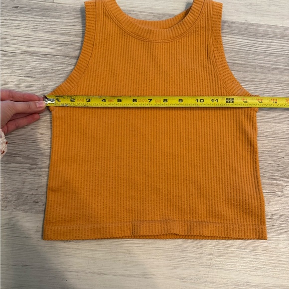 Aura Cropped Tank Ribbed M - Picture 4 of 5